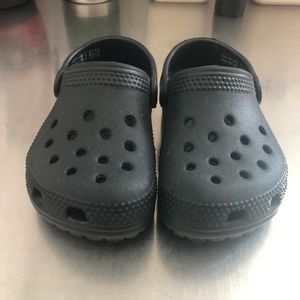 C R O C S   child size 7 BLACK